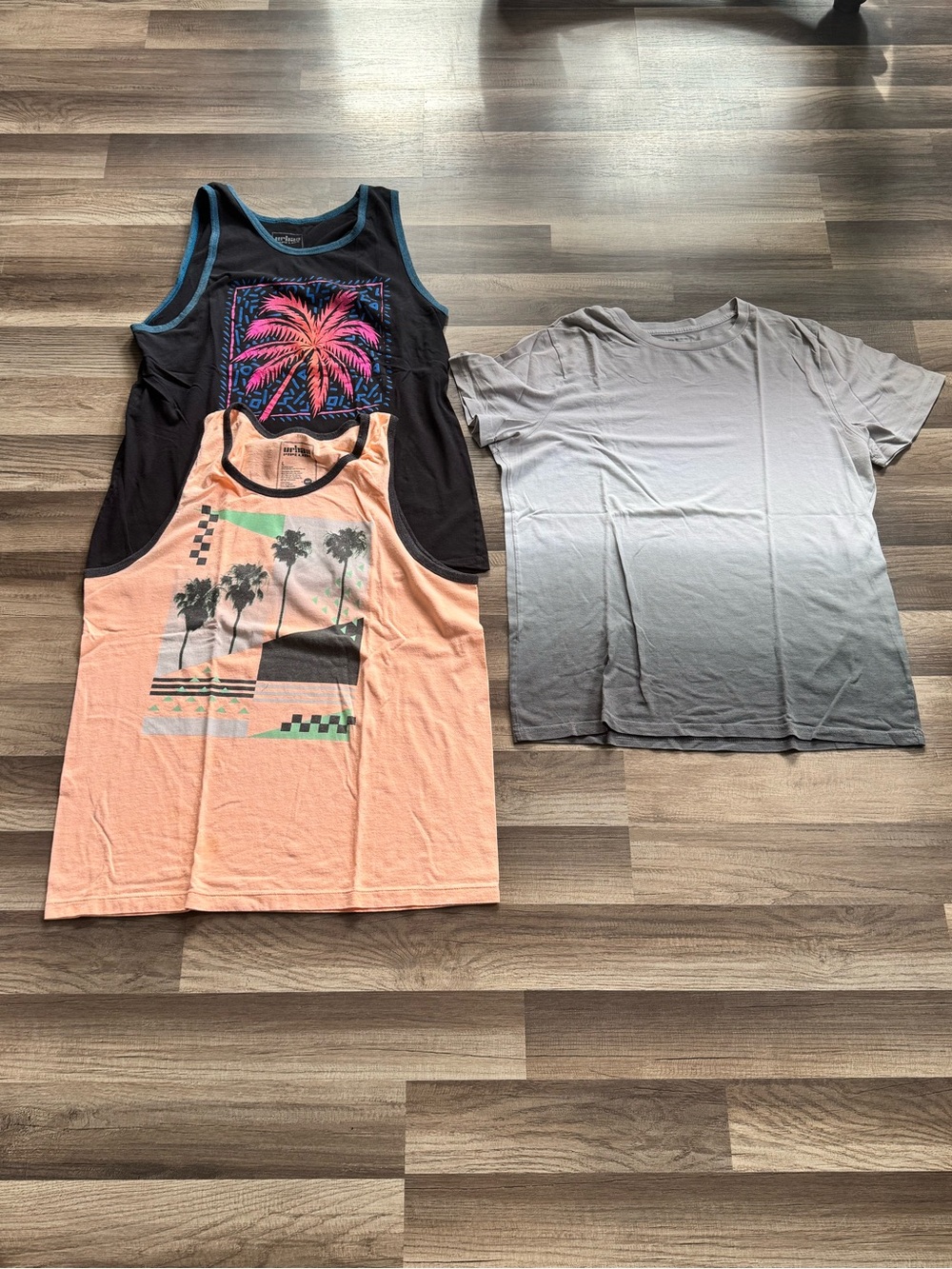 2 urban pipeline Tank Tops with Short Sleeve Top